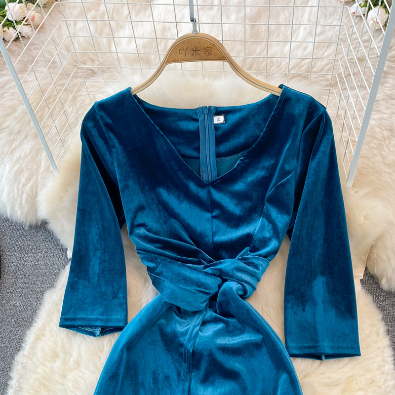 Stylish V Neck Velvet Long Dress Fahsion Dress HZ1023