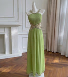 Chic Evening Attire for Upscale Occasions 1095