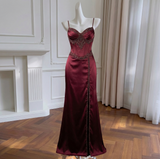 Elegant Evening Gown for Special Occasions 1020