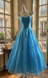 Refined Formal Wear for Memorable Nights 1126