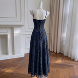 Chic Evening Attire for Upscale Occasions 1021
