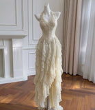 Chic Evening Attire for Upscale Occasions 1060