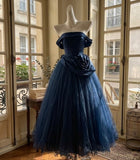 Luxurious Evening Apparel for Grand Events 1159