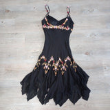 Black stylish elegant pink delicate floral beading embroidery spaghetti strap long chiffon ruffles prom dress evening dress party dress HZ1023