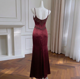 Elegant Evening Gown for Special Occasions 1020