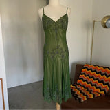 Green Vintage Fashion Elegant Exquisite Beaded Long Chiffon Suspender Dress Floral Embroidery Ball Gown Evening Gown Party Dress Prom Gown HZ1023
