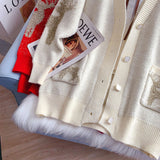 The new loose and foreign style is wearing a lazy top HZ1023